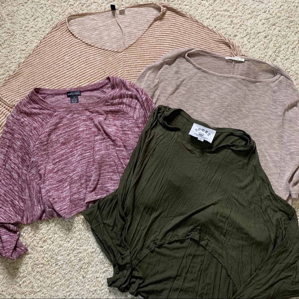 Cozy fall tops size small used- back to school!